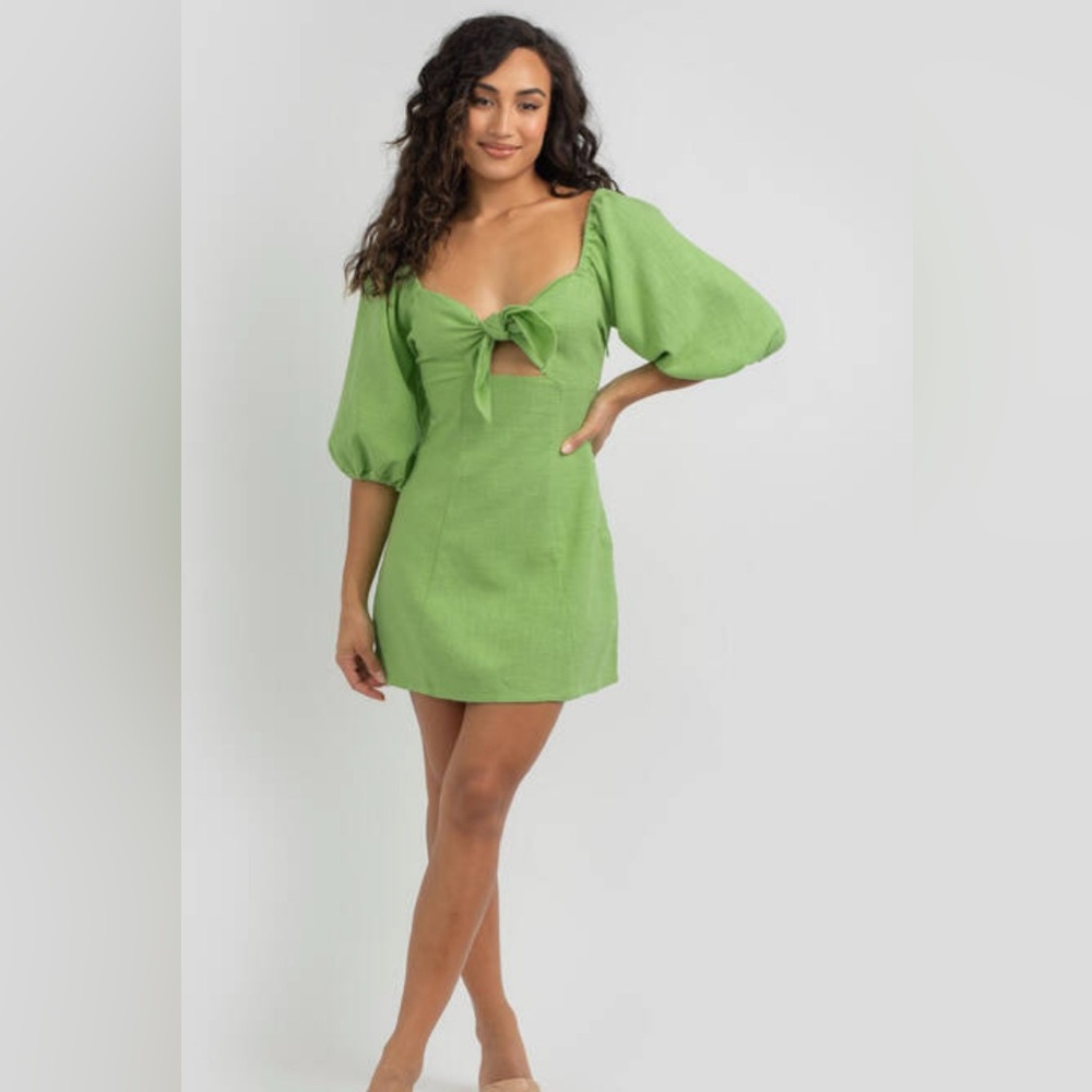 NWOT Billabong Green Puff Sleeve Mini Dress‎